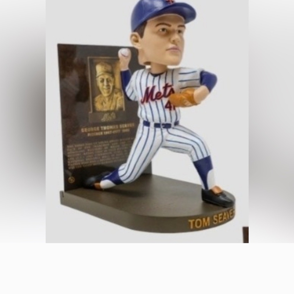Tom Seaver Bobblehead In METS  Striped Uniform.
